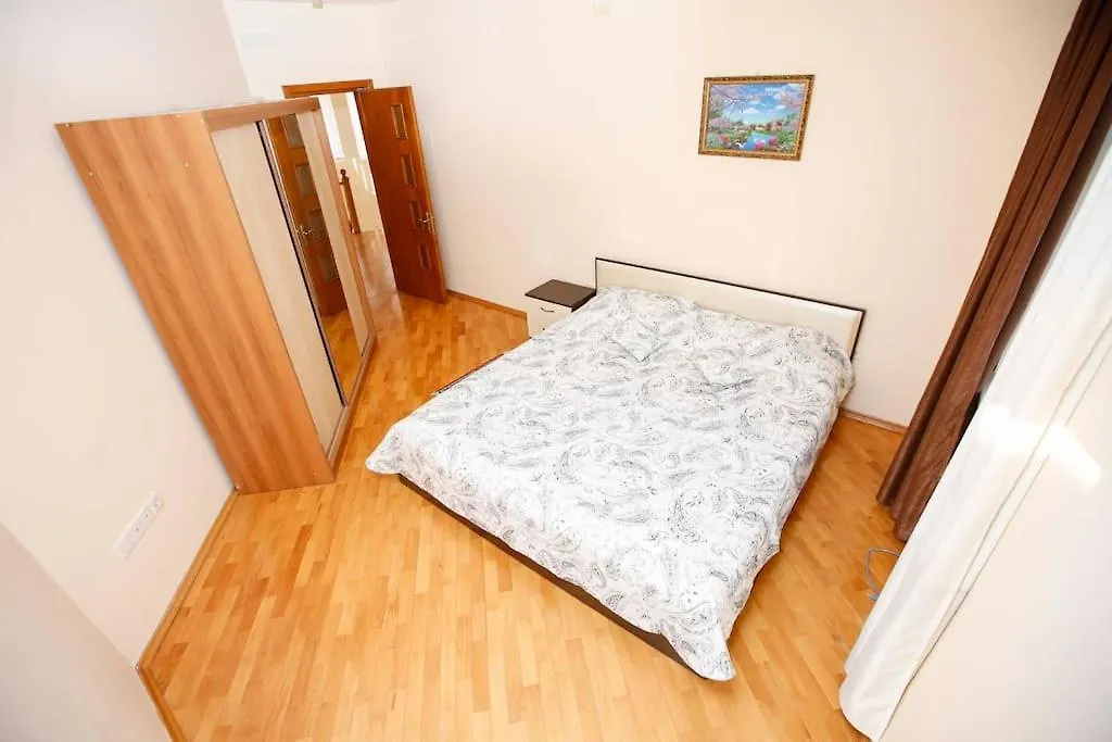 Badamdar Baku Villa 0*,